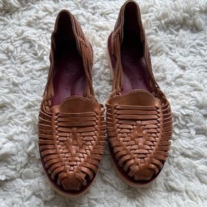 Espiritu Leather Huarache Sandals
